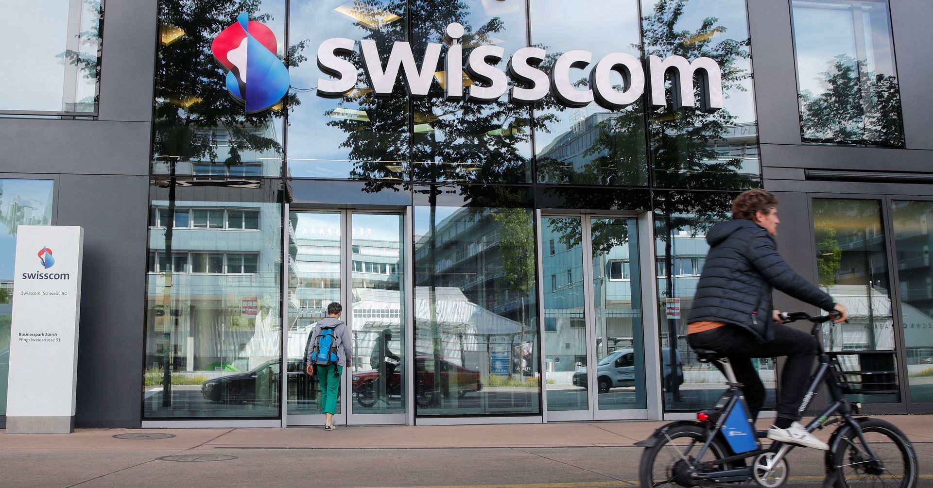 swisscom-building-AG Oficina Swisscom
